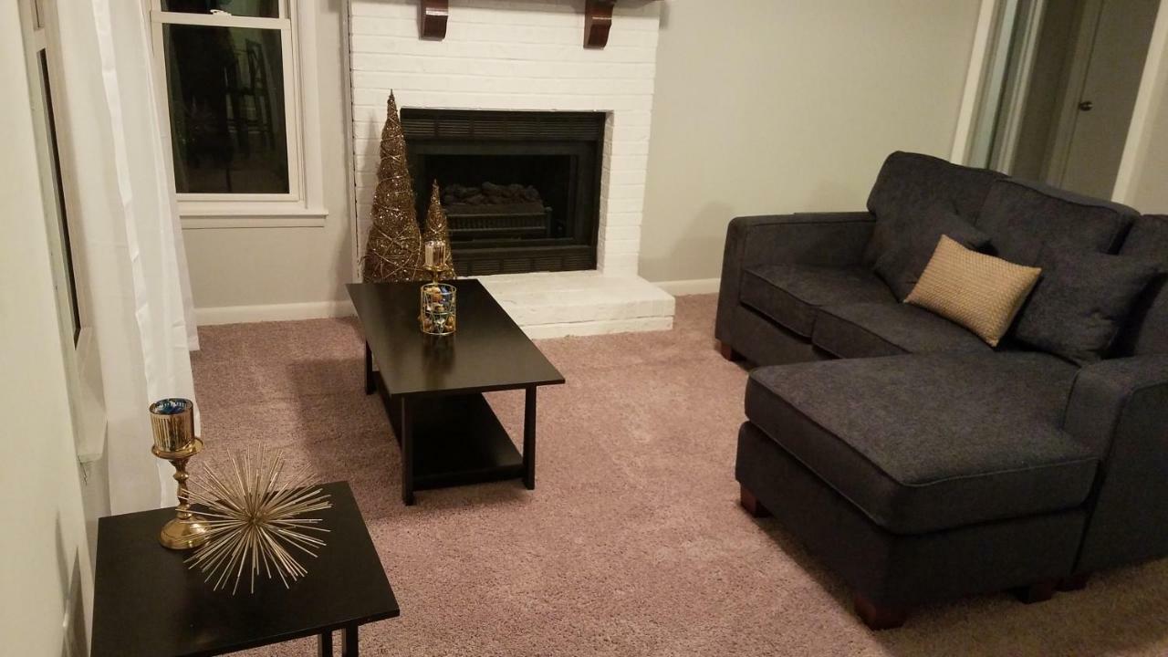 Cozy Cottage Feel, 5 Mins From Ft. Bragg Fayetteville Εξωτερικό φωτογραφία